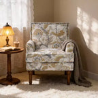 Fauteuil d'appoint contemporain en bois tapissé fleuri avec garniture cloutée